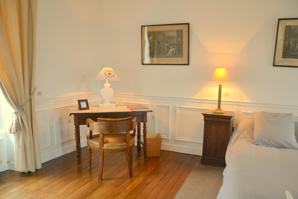 Clos de Bellefontaine B&B Bayeux Habitación foto